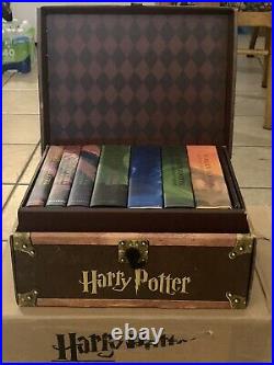 NEW! Never Used Harry Potter Hardcover Boxed Set Books 1-7 (Trunk)
